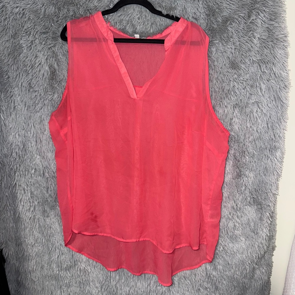 Bongo Plus Coral Pink V Neck Sleeveless Sheer Chiffon Flowy Top Plus Size 2X‎